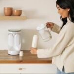 Pare de beber plástico! Economize neste filtro de água AquaTru para a grande promoção da primavera