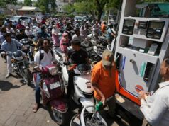 Pedalar para o trabalho, ficar em casa, reduzir o horário escolar: como o mundo está enfrentando a crise dos combustíveis Nick Toscano