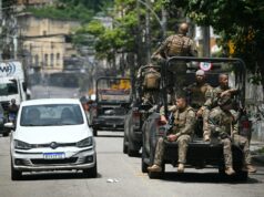 Pelo menos oito mortos em operação letal da polícia brasileira em favelas Pelo menos oito mortos em operação letal da polícia brasileira em favelas