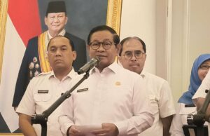 Pemprov DKI Gelar Car Free Night saat Malam Takbiran de Jalan Thamrin-Sudirman Pemprov DKI Gelar Car Free Night saat Malam Takbiran de Jalan Thamrin-Sudirman