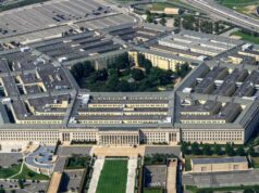 Pentágono nega que corretor de Hegseth tenha procurado investimento em defesa antes da guerra com o Irã Pentágono nega que corretor de Hegseth tenha procurado investimento em defesa antes da guerra com o Irã