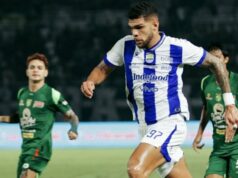 Persebaya frustra a vitória de Persib Bandung no GBT, duelo acirrado termina em 2 a 2 Persebaya frustra a vitória de Persib Bandung no GBT, duelo acirrado termina em 2 a 2