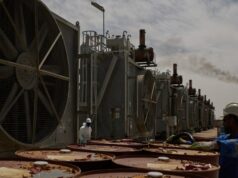 Petróleo sobe acima de US$ 116 por barril enquanto Irã acusa EUA de preparar invasão Petróleo sobe acima de US$ 116 por barril enquanto Irã acusa EUA de preparar invasão