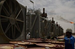 Petróleo sobe acima de US$ 116 por barril enquanto Irã acusa EUA de preparar invasão Petróleo sobe acima de US$ 116 por barril enquanto Irã acusa EUA de preparar invasão