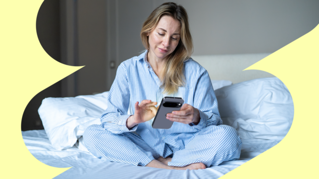 Google Pixel 10 Pro sentado em uma fonte