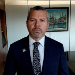 'Podemos segurar o navio, mas não podemos garantir uma vida humana.'