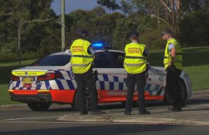 Policiais alertam sobre a mania popular depois que um campus TAFE foi bloqueado Policiais alertam sobre a mania popular depois que um campus TAFE foi bloqueado