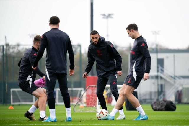 Por dentro da equipe técnica do Man Utd: Noussair Mazraoui quebra a dinâmica com duas figuras importantes de Michael Carrick
