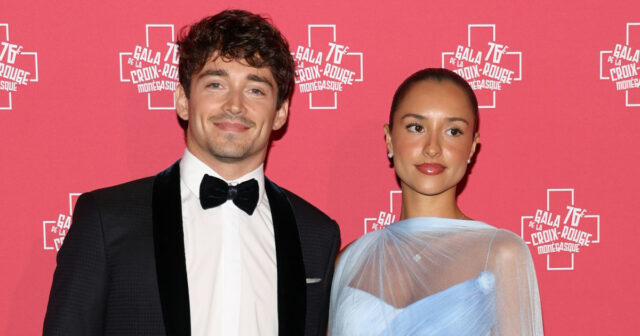 Por dentro do casamento de Charles Leclerc e Alexandra Saint Charles Leclerc e Alexandra Saint Mleux no 76º Baile da Cruz Vermelha em 12 de julho de 2025 em Mônaco.