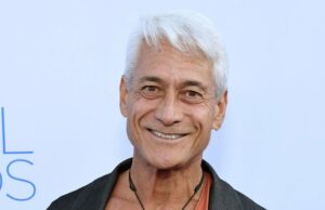 Por que Greg Louganis voltou para os EUA depois de vender medalhas para deixar o país GettyImages-1401096343 Greg Louganis 2022