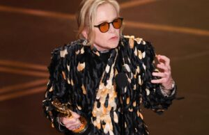 Por que a vitória do Oscar de ‘Armas’ de Amy Madigan é tão inspiradora – para os fãs e para Hollywood Por que a vitória do Oscar de 'Armas' de Amy Madigan é tão inspiradora - para os fãs e para Hollywood