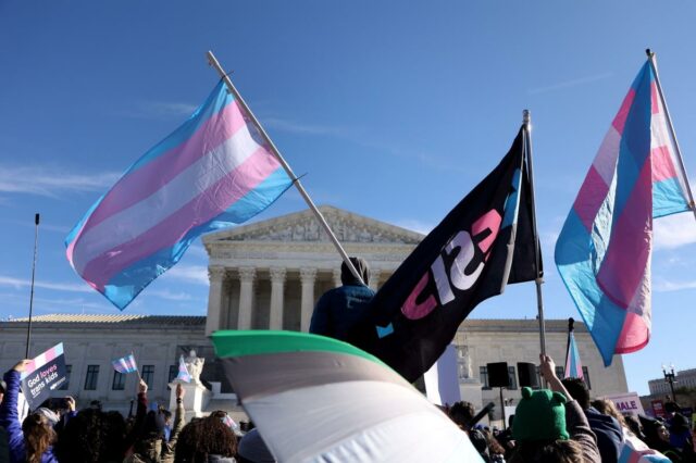 Por que as insanidades em série da esquerda continuam se tornando a lei do país
