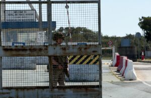 Porque é que a Europa e a Austrália enviaram meios militares para o Médio Oriente? Porque é que a Europa e a Austrália enviaram meios militares para o Médio Oriente?