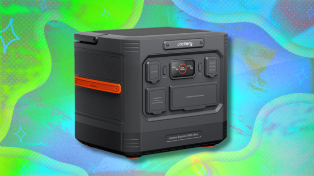 Potencialize suas excursões ao ar livre com a Jackery Portable Power Station Explorer 1500 pelo menor preço
