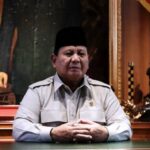 Prabowo Disambut Warga Saat Salat Id em Aceh Tamiang