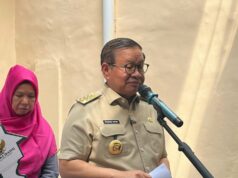 Pramono Minta Semua BUMD Programa Lakukan Bedah Rumah Pramono Minta Semua BUMD Programa Lakukan Bedah Rumah