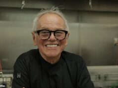 Pratos de chefs famosos seguindo a mania Ozempic de Hollywood enquanto ele revela o menu decadente do Oscar 2026 O chef famoso Wolfgang Puck falou ao Daily Mail sobre a mania Ozempic de Hollywood e suas previsões para o Oscar enquanto se prepara para o Governors Ball, a festa oficial do Oscar