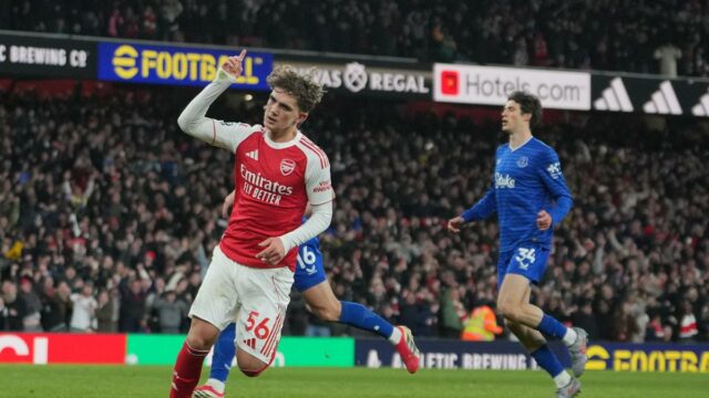 Premier League 2025-26: Dowman faz história enquanto o Arsenal se aproxima do título com vitória sobre o Everton
