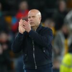 Premier League 2025-26: Slot visa títulos para resgatar temporada difícil para o Liverpool