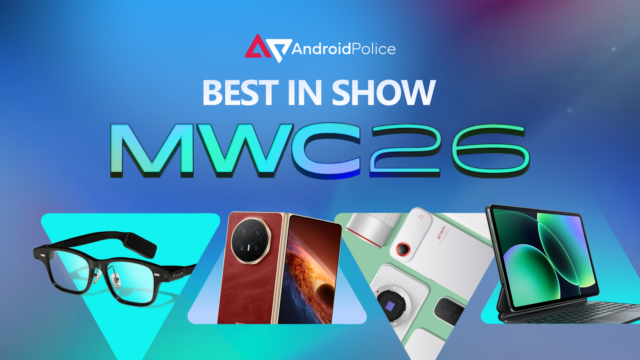 Lenovo AI Workmate sentado em uma mesa