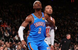 Previsão Knicks vs. Thunder: escolhas da NBA, probabilidades, melhores apostas no domingo O pivô do Oklahoma City Thunder, Isaiah Hartenstein #55, é todo sorrisos entre o guarda do New York Knicks, Josh Hart #3, e o pivô do New York Knicks, Karl-Anthony Towns #32, durante o terceiro quarto no Madison Square Garden.