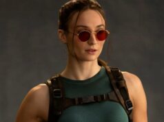 Produção de ‘Tomb Raider’ ‘brevemente pausada’ após Sophie Turner se machucar no set Produção de 'Tomb Raider' 'brevemente pausada' após Sophie Turner se machucar no set