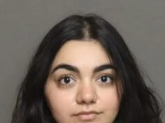 Professora sem vergonha, 28 anos, declarou seu amor a estudante de 15 anos após relacionamento sexual de meses… antes de ser PEGADA pela tia de adolescente Jamelah Daboubi, 28 anos, ex-professora do 10º ano, culpada por crimes sexuais envolvendo sua aluna