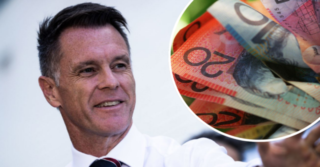 O primeiro-ministro de NSW, Chris Minns, insistiu que só seguiria em frente com a proposta de um feriado extra do Dia Anzac com a bênção do RSL.