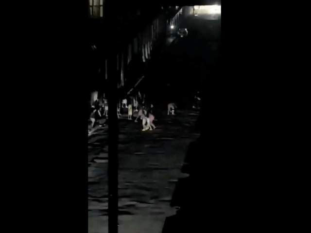 Protestos em Cuba após milhares de pessoas sem energia após apagão
