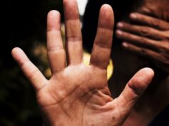 Putri Menteri Israel Ditemukan Tewas Setelah Menuduh Dijual Orang Tuanya Lakukan Perkosaan Putri Menteri Israel Ditemukan Tewas Setelah Menuduh Dijual Orang Tuanya Lakukan Perkosaan