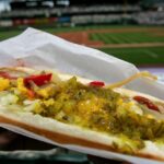 1711741267 JJ Watt desencadeia um grande debate online com uma 'pergunta genuína' sobre a situação do restaurante