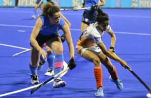 Qualificação para a Copa do Mundo Feminina da FIH: Índia vence a Itália por 1 a 0 e define a final contra a Inglaterra Qualificação para a Copa do Mundo Feminina da FIH: Índia vence a Itália por 1 a 0 e define a final contra a Inglaterra