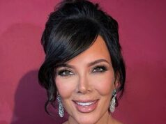 Quão ‘implacável’ foi a iluminação da festa do Oscar da Vanity Fair? Como as fotos das estrelas nas redes sociais se comparam ao tapete vermelho depois que os convidados reclamaram Como as fotos das estrelas nas redes sociais são comparadas com suas fotos na festa do Oscar da Vanity Fair, após reclamações de iluminação 'implacável' (Kris Jenner nas redes sociais)