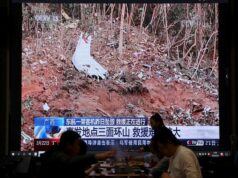 Quatro anos após a queda mortal do avião na China Oriental, os investigadores não oferecem respostas Yahoo news home