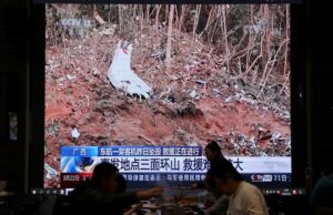 Quatro anos após a queda mortal do avião na China Oriental, os investigadores não oferecem respostas Yahoo news home