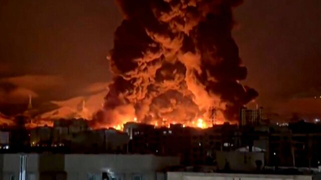 Quem está no controle do Irã e como reagirão os estados do Golfo aos ataques?
