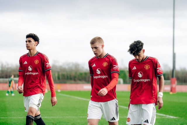 Quem o Man Utd enfrentaria nas semifinais da FA Youth Quem o Man Utd enfrentaria nas semifinais da FA Youth Cup se os sub-18 vencessem o Sunderland