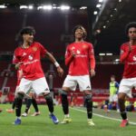 Quem são a 'Classe dos 26' do Man Utd, os garotos-prodígios que lideram o ataque quádruplo com futuros massivos