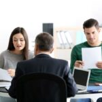 Querida Abby: Devo deixar minha filha fora do meu testamento para ferrar com meu genro rude?