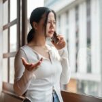 Querida Abby: Meu ex-namorado alcoólatra está me perseguindo