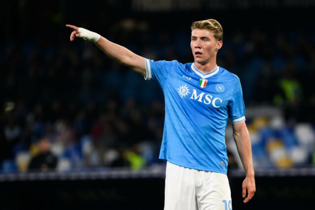 Rasmus Hojlund elogia o Napoli por redescobrir sua alegria pelo futebol com a admissão no Man Utd
