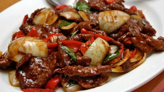 Receita de Carne com Pimenta Preta para Menu Sahur, Garantida como Fácil de Fazer!
