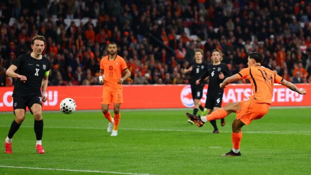 Reijnders marca a vitória na vitória da Holanda sobre a Noruega por 2 a 1 no amistoso da Copa do Mundo da FIFA 206
