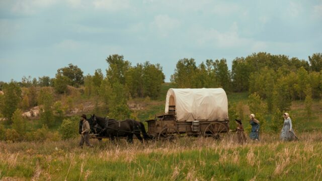 Reinicialização de 'Little House on the Prairie' define data de lançamento, Netflix renova programa para a 2ª temporada
