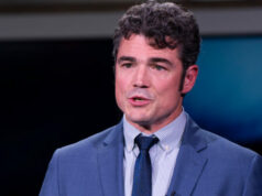 Relatório: FBI investiga Joe Kent por suposto vazamento de informações classificadas Relatório: FBI investiga Joe Kent por suposto vazamento de informações classificadas