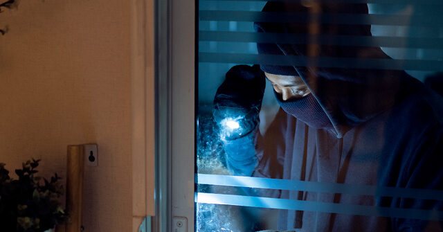 Relatório: Policiais de Michigan prendem outra gangue de roubo de Relatório: Policiais de Michigan prendem outra gangue de roubo de migrantes sul-americanos