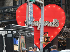 Relatório: Texas Bar Shooter usava uma camisa que dizia: ‘Propriedade de Alá’ Relatório: Texas Bar Shooter usava uma camisa que dizia: 'Propriedade de Alá'