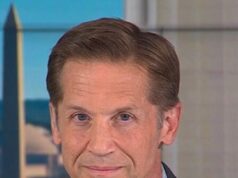 Representante do Partido Republicano McCormick: TSA deve ser privatizada em todos os aeroportos Representante do Partido Republicano McCormick: TSA deve ser privatizada em todos os aeroportos