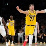 Resumo da NBA: a buzina de Luka Doncic orienta o Los Angeles Lakers na vitória contra o Denver Nuggets