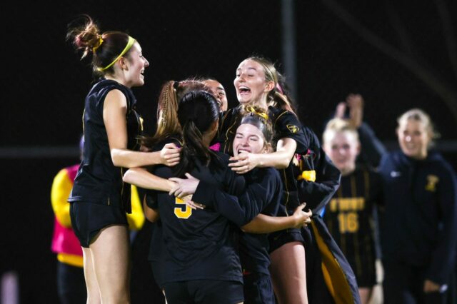 Resumo de futebol CIF NorCal: O'Dowd vence Buchanan, meninos SRV, Resumo de futebol CIF NorCal: O'Dowd vence Buchanan, meninos SRV, meninas avançam para o estado, Del Mar vence a Divisão III